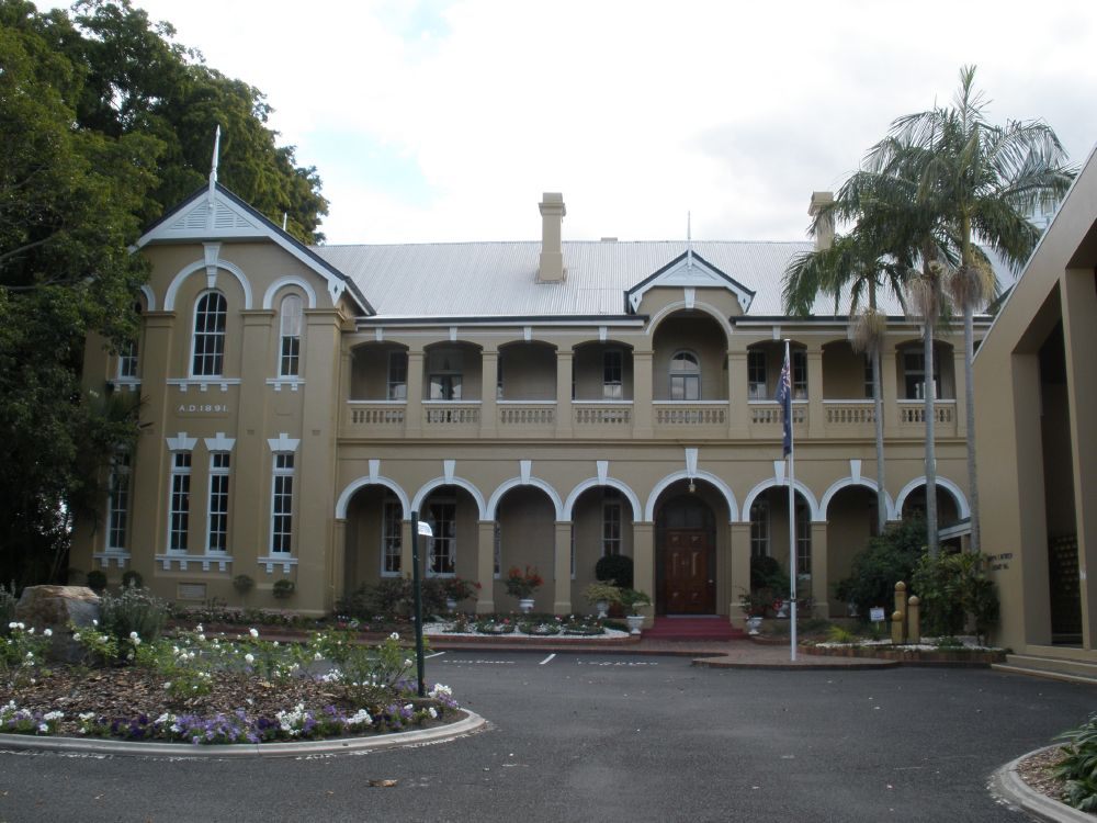 伊普斯維奇女子文法學校 Ipswich Girls' Grammar School