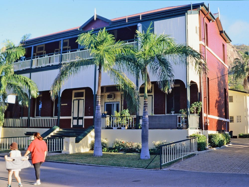 湯斯維爾文法學校 Townsville Grammar School