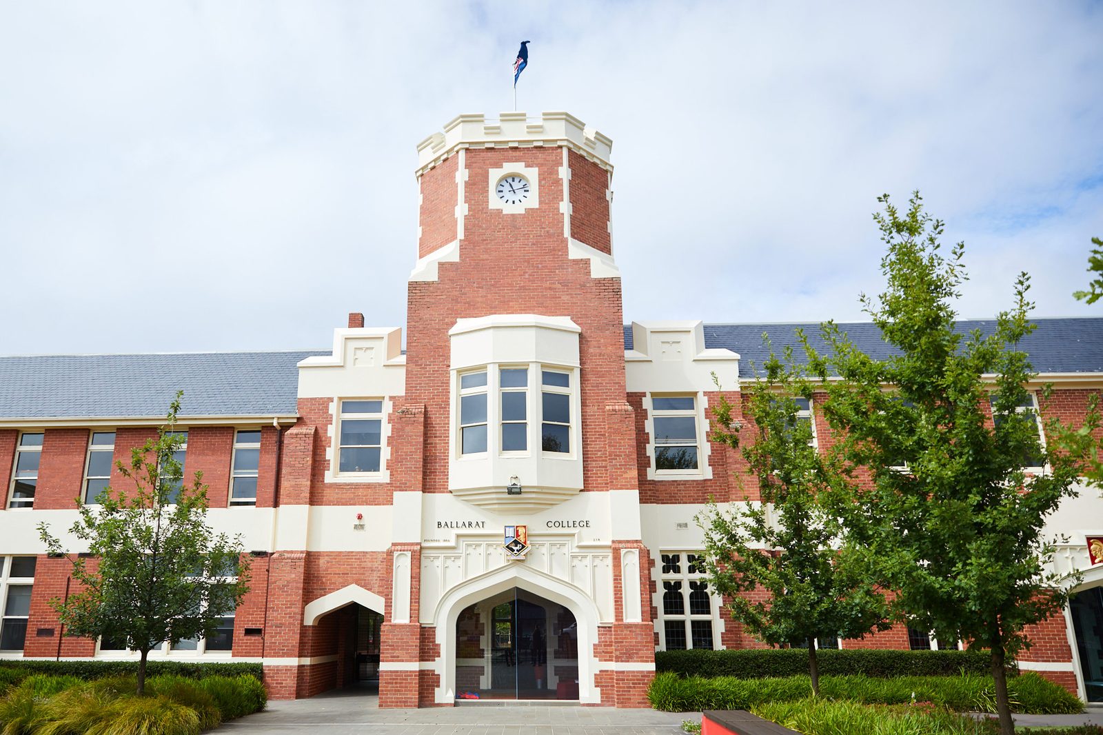 巴拉瑞特克拉倫登學院 Ballarat Clarendon College