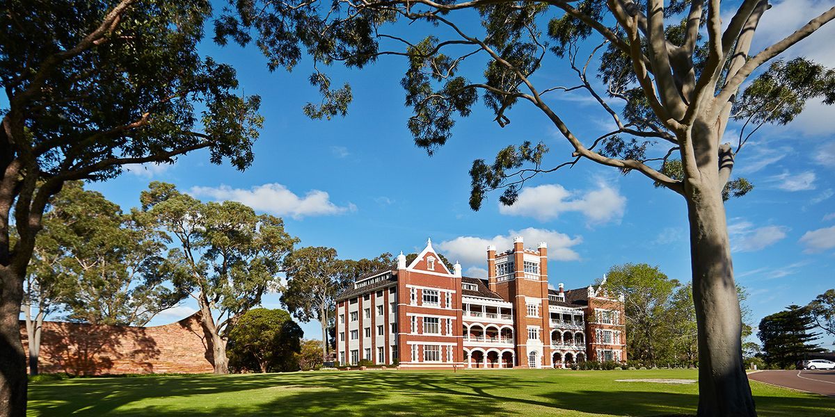 阿奎納斯學院 Aquinas College