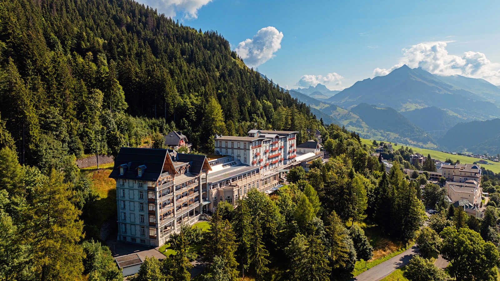 萊辛美式中學 Leysin American School
