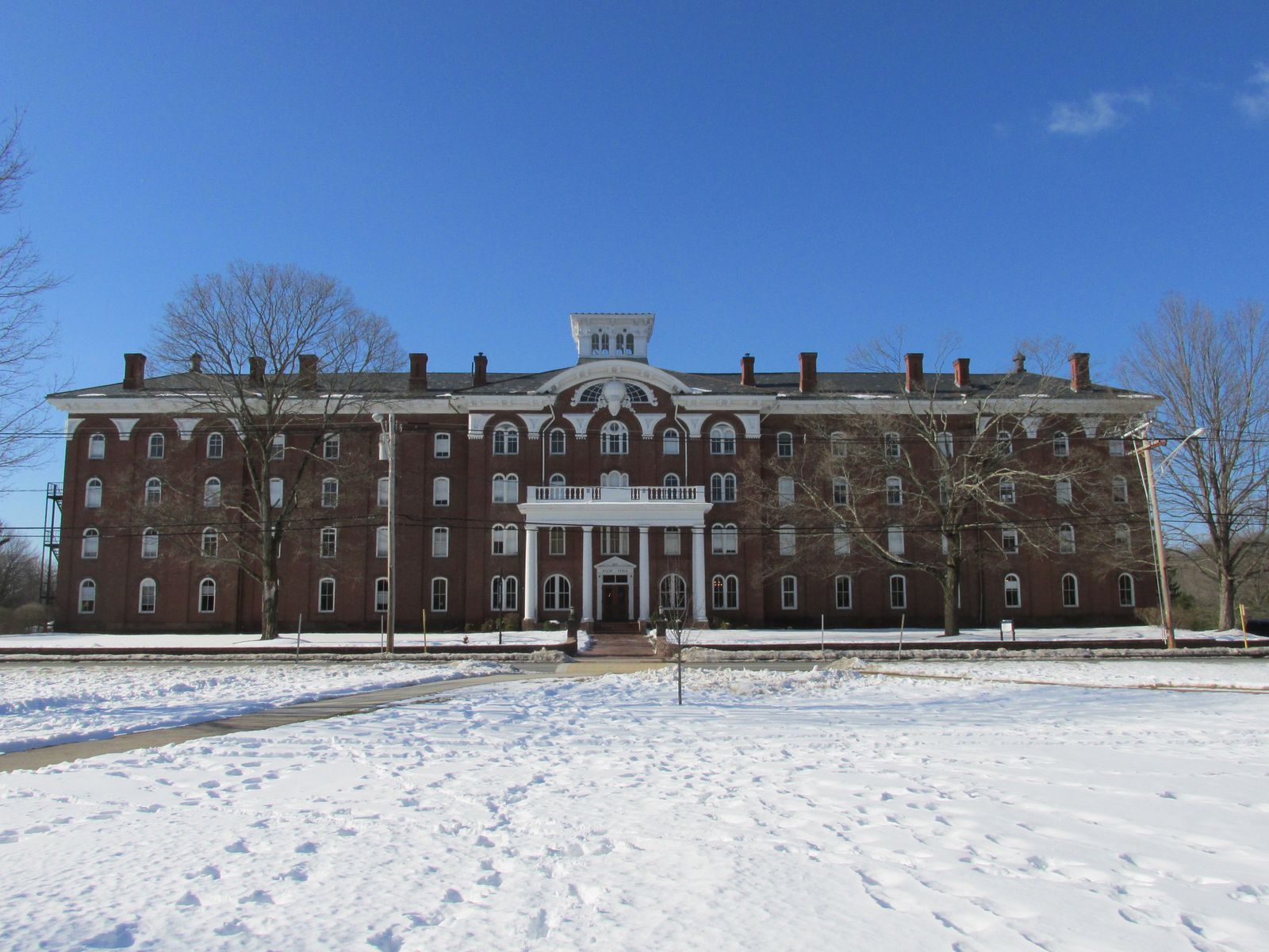 威布拉罕蒙森中學 Wilbraham & Monson Academy